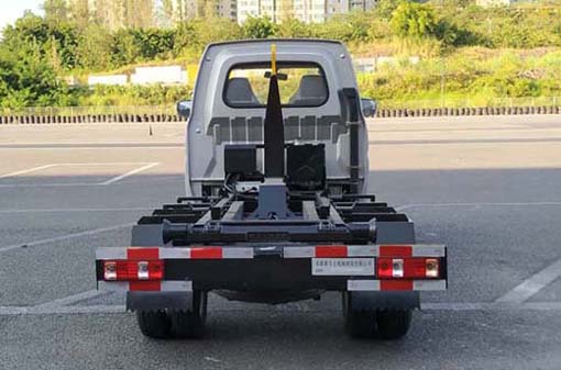 鑫馳牌XQY5030ZXXG6車廂可卸式垃圾車公告圖片
