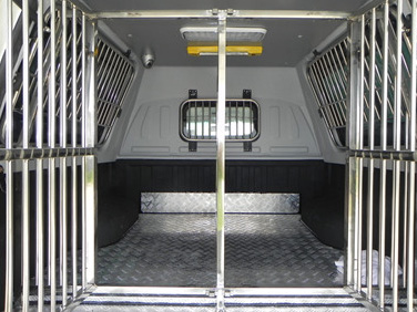 江铃牌JX5033XJQMS76警犬运输车公告图片