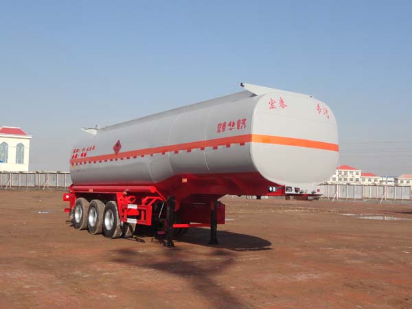 正康宏泰牌11米30.9吨3轴易燃液体罐式运输半挂车(HHT9402GRYA)