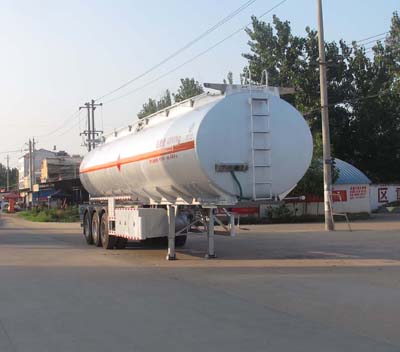 程力威牌13米32.1吨3轴铝合金易燃液体罐式运输半挂车(CLW9403GRYA)
