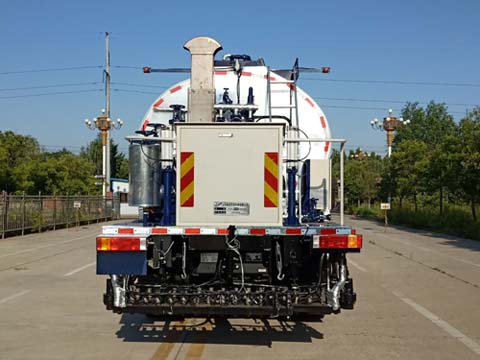 歐亞牌EA5250GLQFBA瀝青灑布車公告圖片