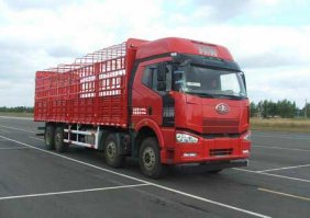 仓栅式运输车