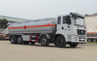 运油车
