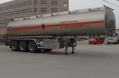 程力威牌CLW9400GRYLVI铝合金易燃液体罐式运输半挂车图片