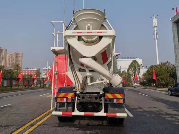 三一牌SYM5250GJB1E混凝土搅拌运输车公告图片
