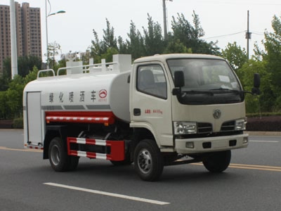 新东日牌YZR5070GPSE绿化喷洒车公告图片