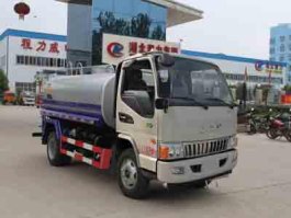 绿化喷洒车