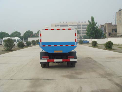 东风股份多利卡D6 HCQ5070ZZZEQ5自装卸式垃圾车公告图片
