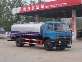 洒水车