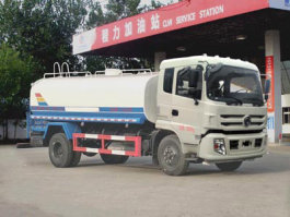 绿化喷洒车