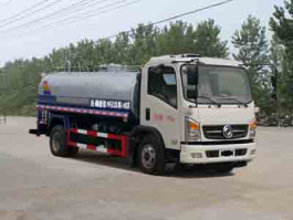 绿化喷洒车