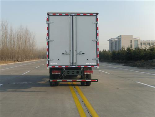 福田牌BJ5083XXY-GP廂式運(yùn)輸車公告圖片