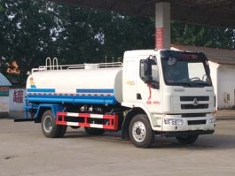 洒水车