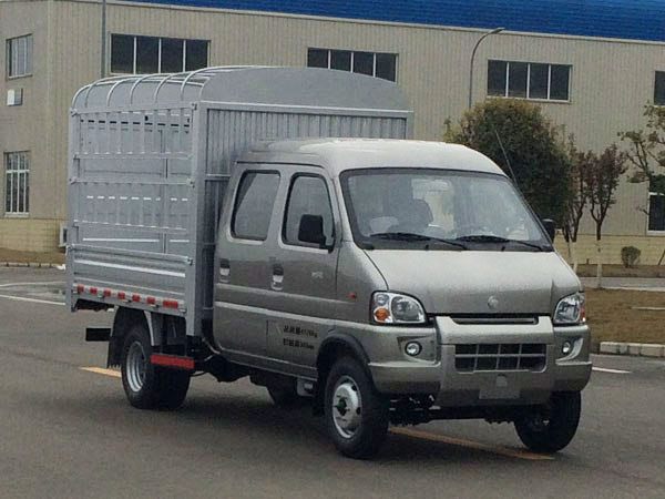 南駿牌NJA5040CCYSSC34V倉(cāng)柵式運(yùn)輸車公告圖片