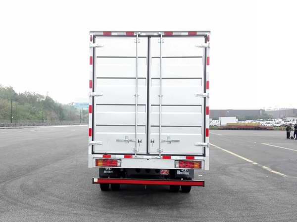 康恩迪牌CHM5070XXYGDC38V廂式運輸車公告圖片