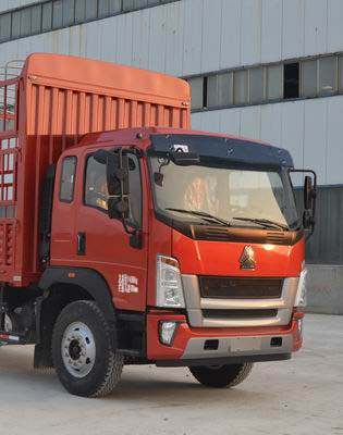 豪沃牌ZZ5167CCYG451DE1A倉柵式運輸車公告圖片