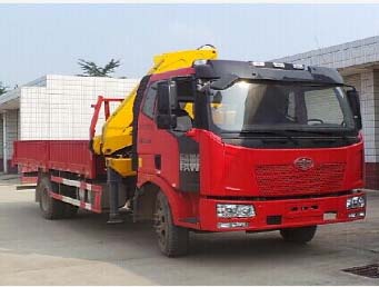 徐工牌XZJ5181JSQJ5隨車(chē)起重運(yùn)輸車(chē)公告圖片