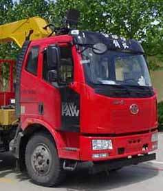 徐工牌XZJ5181JSQJ5隨車(chē)起重運(yùn)輸車(chē)公告圖片