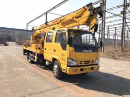 高空作业车
