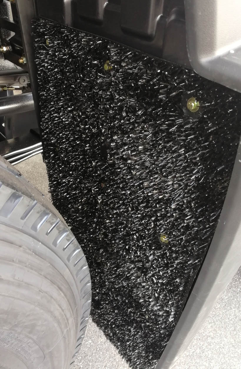 解放牌CA5169CCYP40K2L6E5A85倉柵式運(yùn)輸車公告圖片