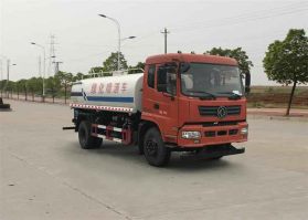 绿化喷洒车