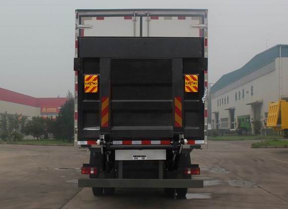 豪沃牌ZZ5187XLCG521DE1冷藏車(chē)公告圖片