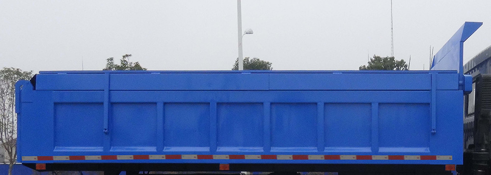 自卸式垃圾车图片