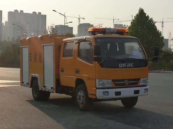 新东日牌YZR5070XXHE救险车