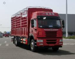 仓栅式运输车