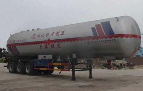 程力威牌13米29吨3轴液化气体运输半挂车(CLW9408GYQC)