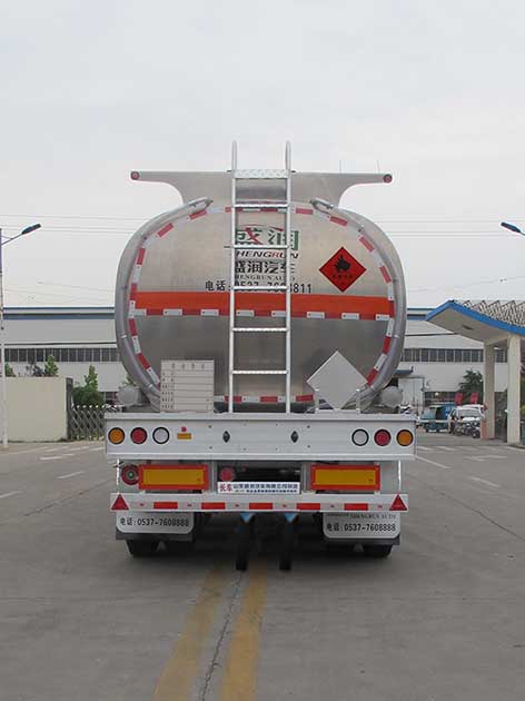 盛润牌SKW9409GRYL铝合金易燃液体罐式运输半挂车公告图片