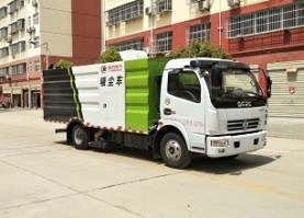 程力威牌CLW5080TXCE5吸尘车