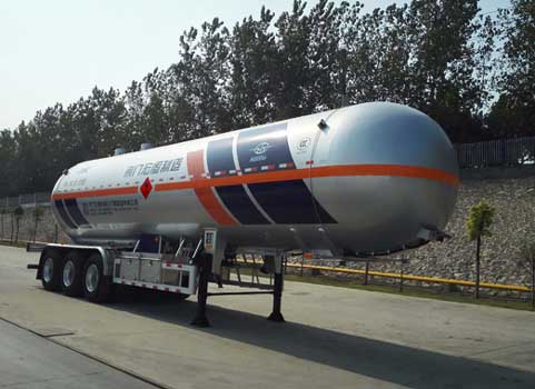 宏图牌12.8米25吨3轴液化气体运输半挂车(HT9409GYQB6)