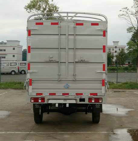 長(zhǎng)安牌SC5031CCYTMD62倉(cāng)柵式運(yùn)輸車公告圖片