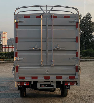 長(zhǎng)安牌SC5031CCYXDD61倉(cāng)柵式運(yùn)輸車公告圖片