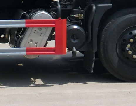 神狐牌HLQ5180GPSD6綠化噴灑車公告圖片