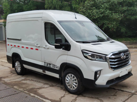 大通牌SH5041XXYJ7DB廂式運(yùn)輸車公告圖片