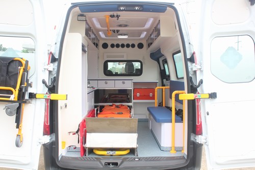 來(lái)納牌GDL5041XJH6FA救護(hù)車(chē)公告圖片