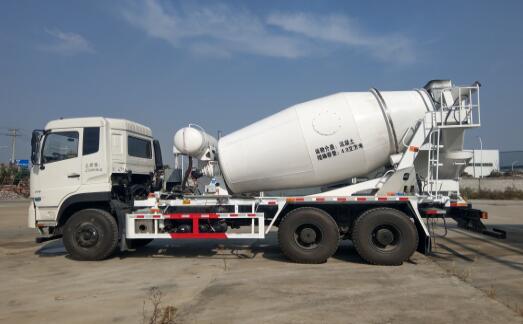 东润牌WSH5250GJBD1混凝土搅拌运输车公告图片