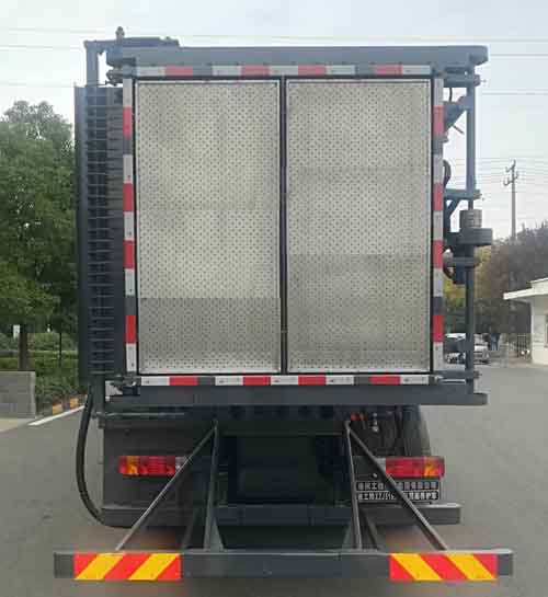 徐工牌XZJ5182TYH路面養(yǎng)護(hù)車公告圖片