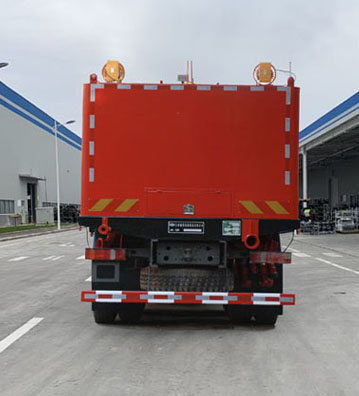 蘭通牌LTJ5250TYL70壓裂車公告圖片