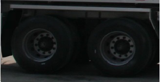 醒狮牌SLS9350GFW腐蚀性物品罐式运输半挂车公告图片