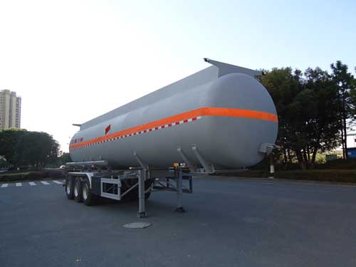 宏宙牌11.7米31.5吨3轴易燃液体罐式运输半挂车(HZZ9404GRY)