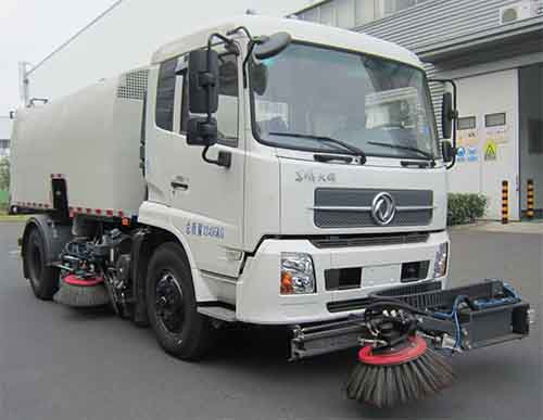 金鴿牌YZT5120TSLBE5掃路車(chē)公告圖片