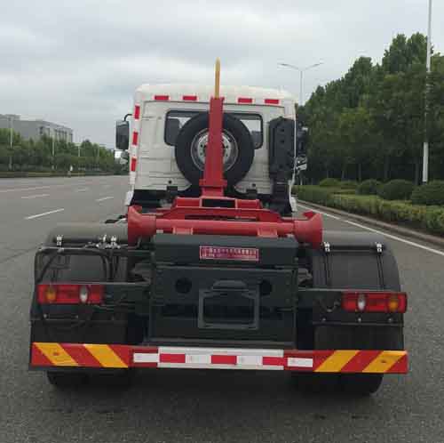东风天锦D530常规 HYS5162ZXXE5车厢可卸式垃圾车公告图片