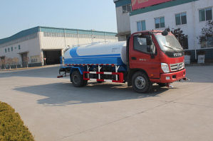 洒水车