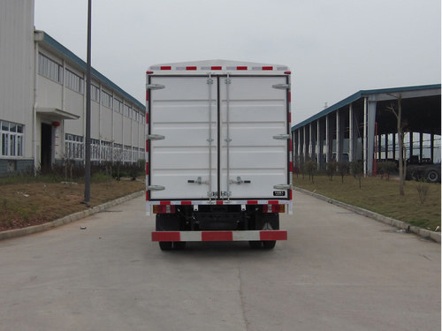 豪曼牌ZZ5048CCYD17EB1仓栅式运输车公告图片