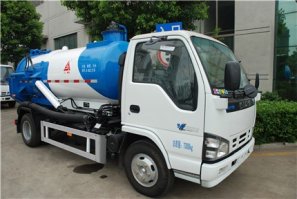 三力牌CGJ5070GXWE5吸污车