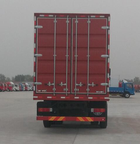 解放牌CA5250XXYP2K2L7T2E5A80廂式運輸車公告圖片