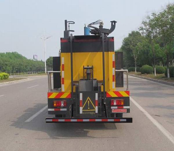 圣岳牌SDZ5087TXBE沥青路面热再生修补车公告图片